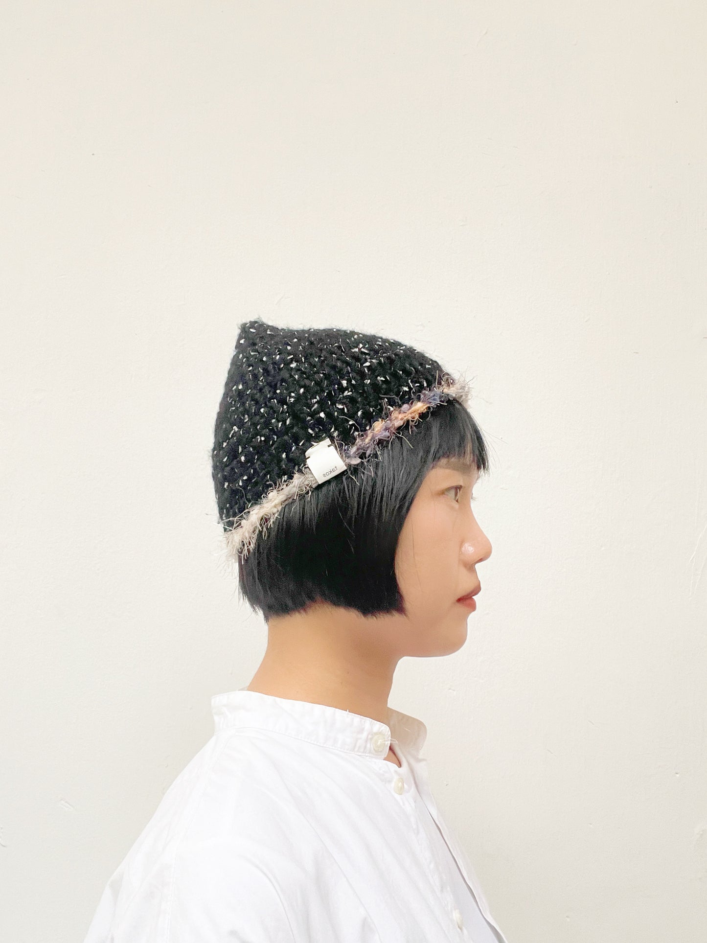 Cone Hat in black