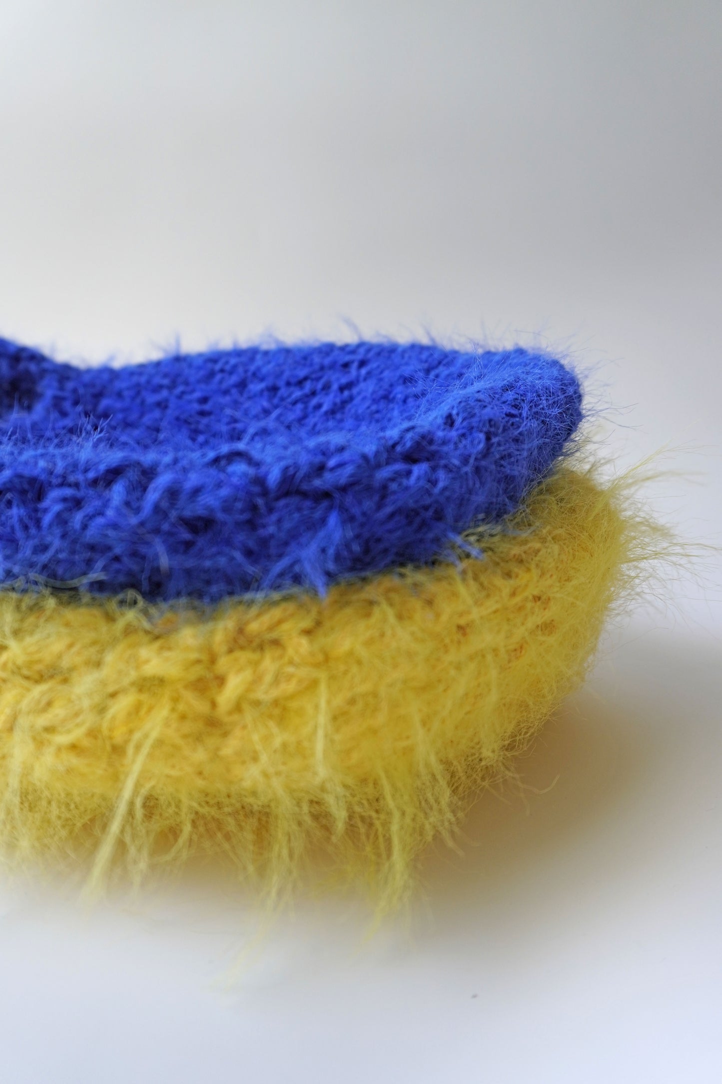 THE EGGIE BAG YELLOW