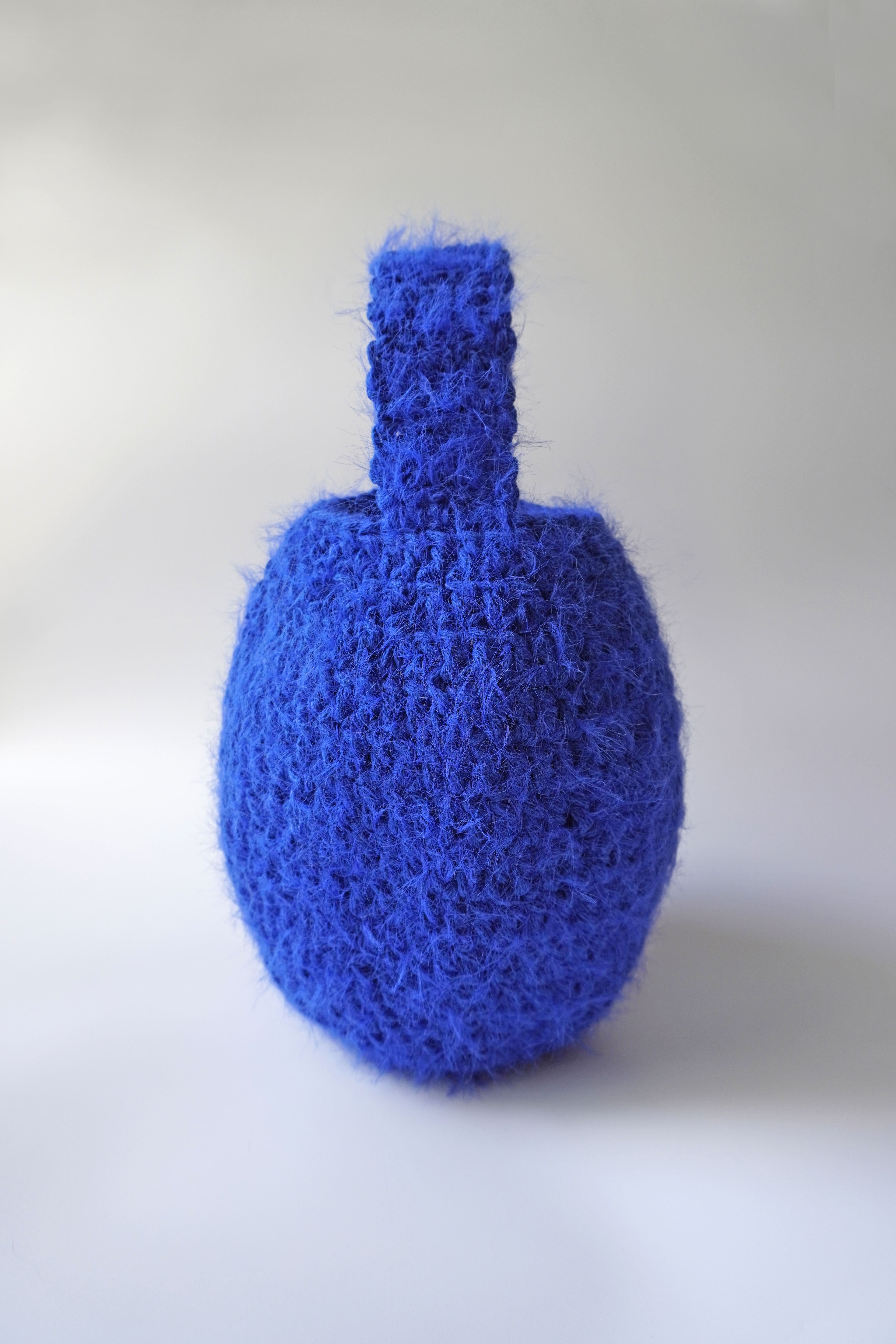 THE EGGIE BAG BLUE