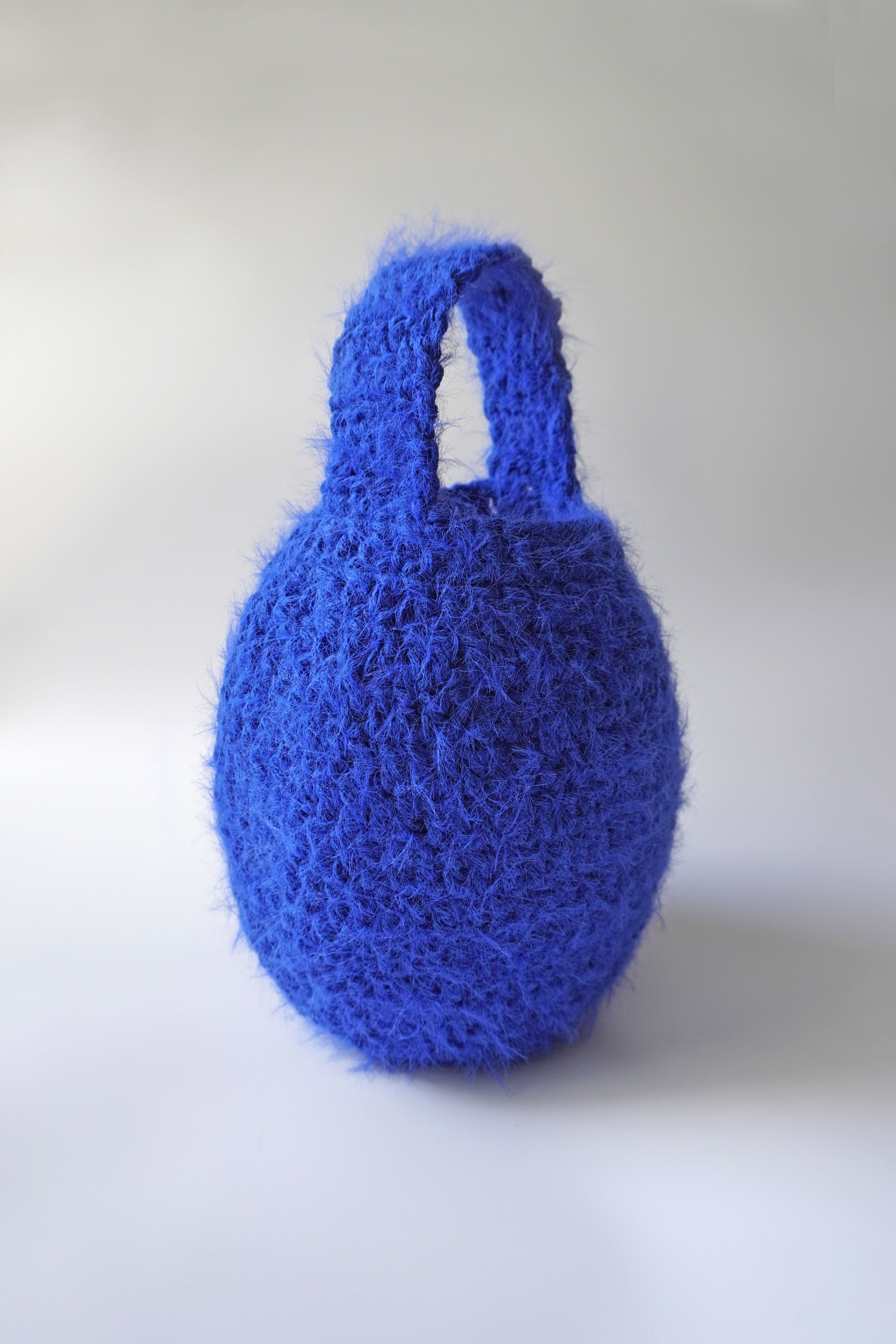 THE EGGIE BAG BLUE