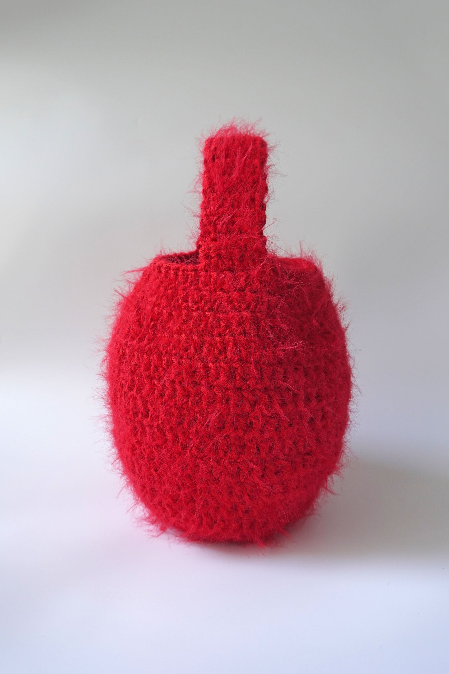 THE EGGIE BAG RED
