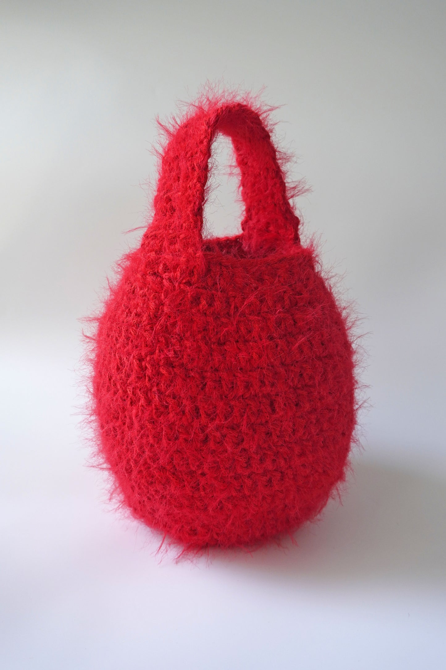 THE EGGIE BAG RED