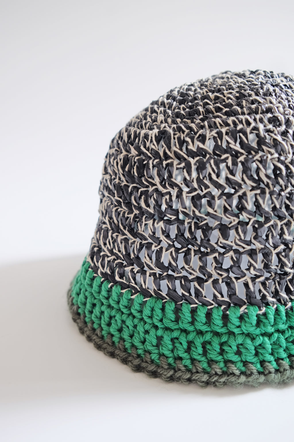 Lina Bucket Hat - Black