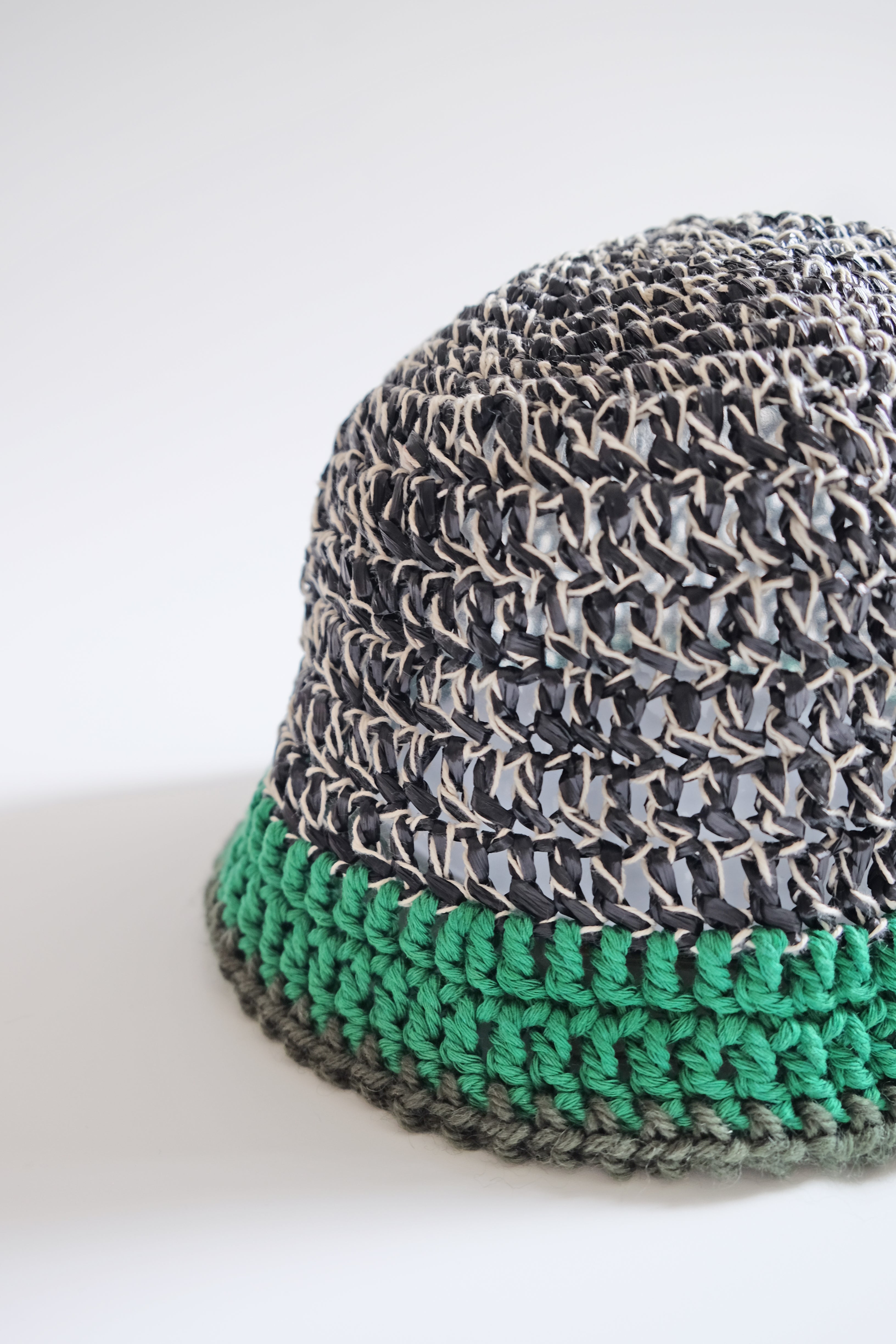Lina Bucket Hat - Black