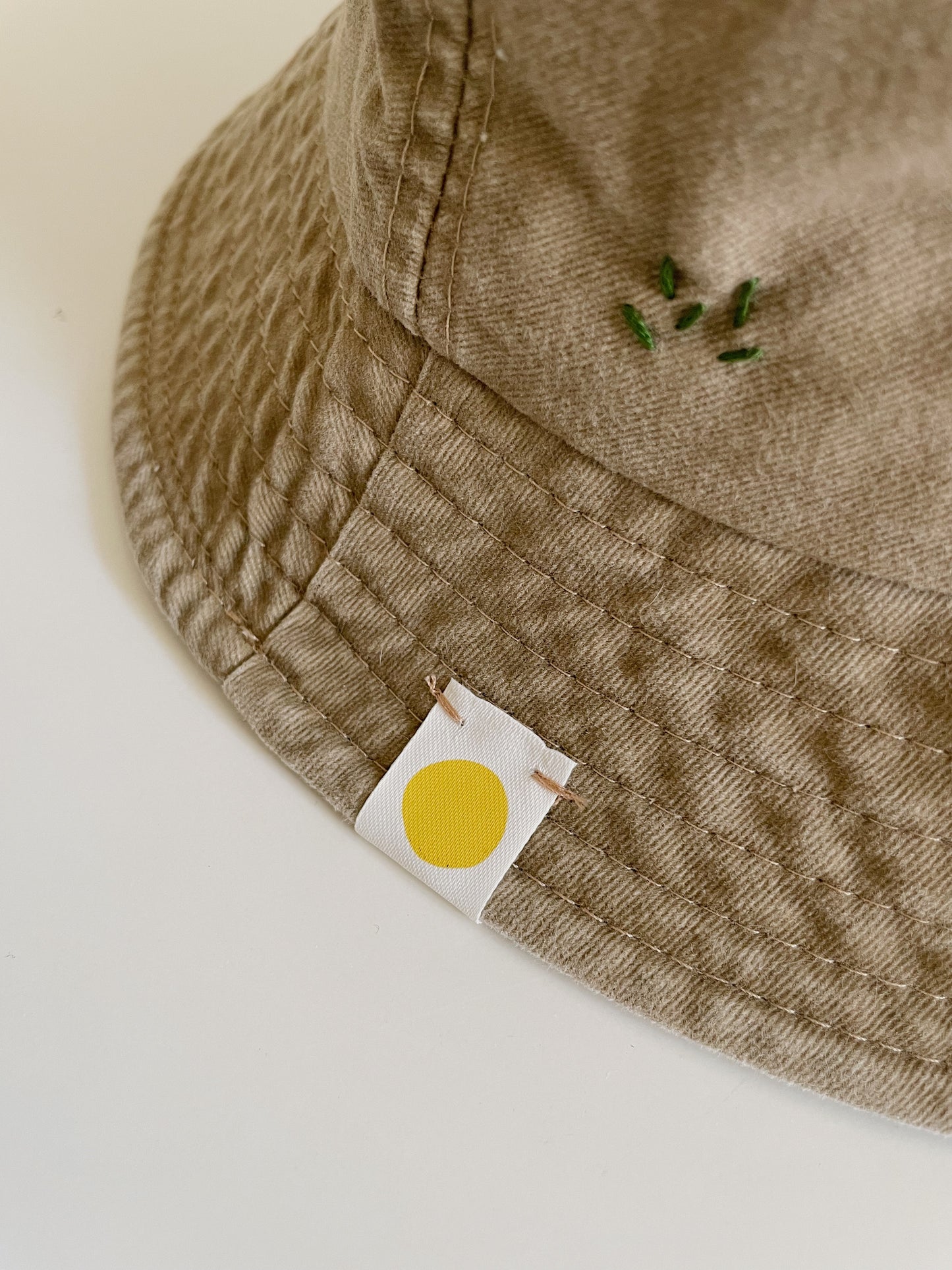 Donni Bucket Hat | khaki